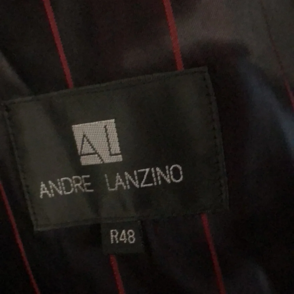 ANDRE LANZINO Wool coat